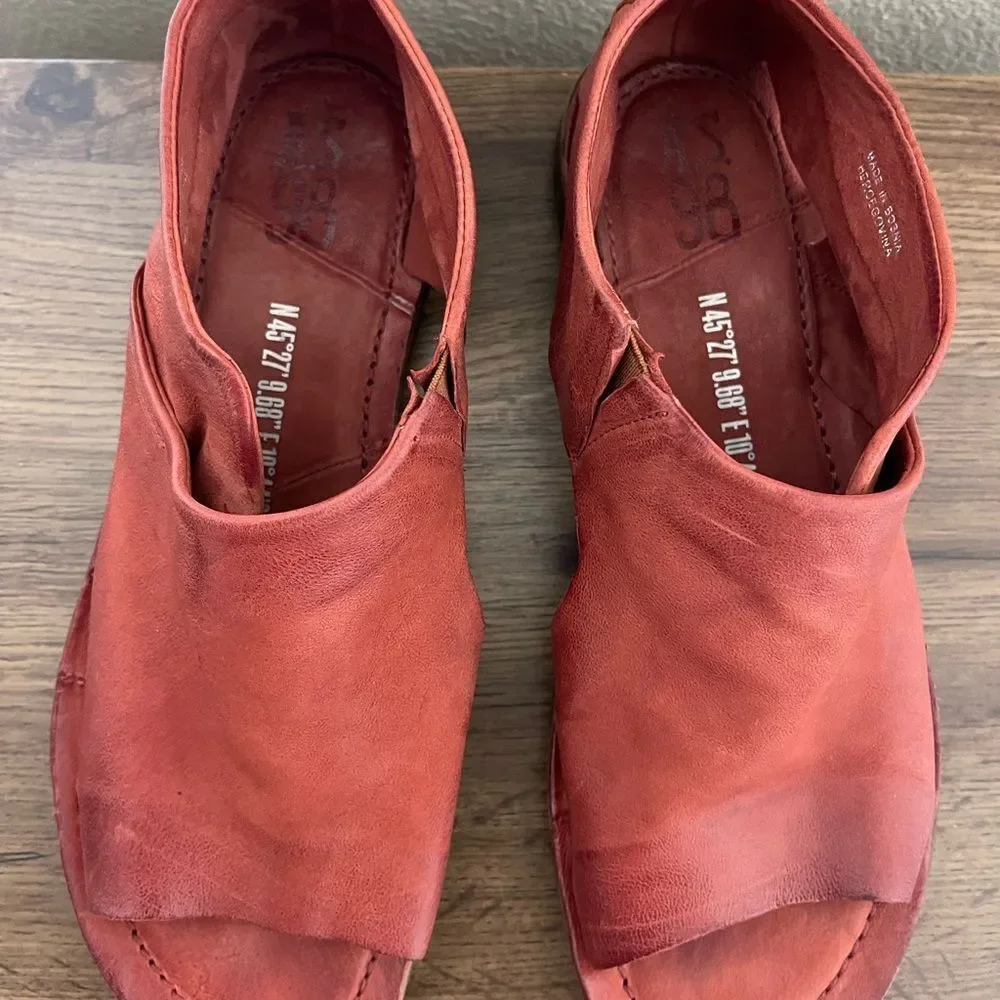 Sold  - Picture 6 of 10